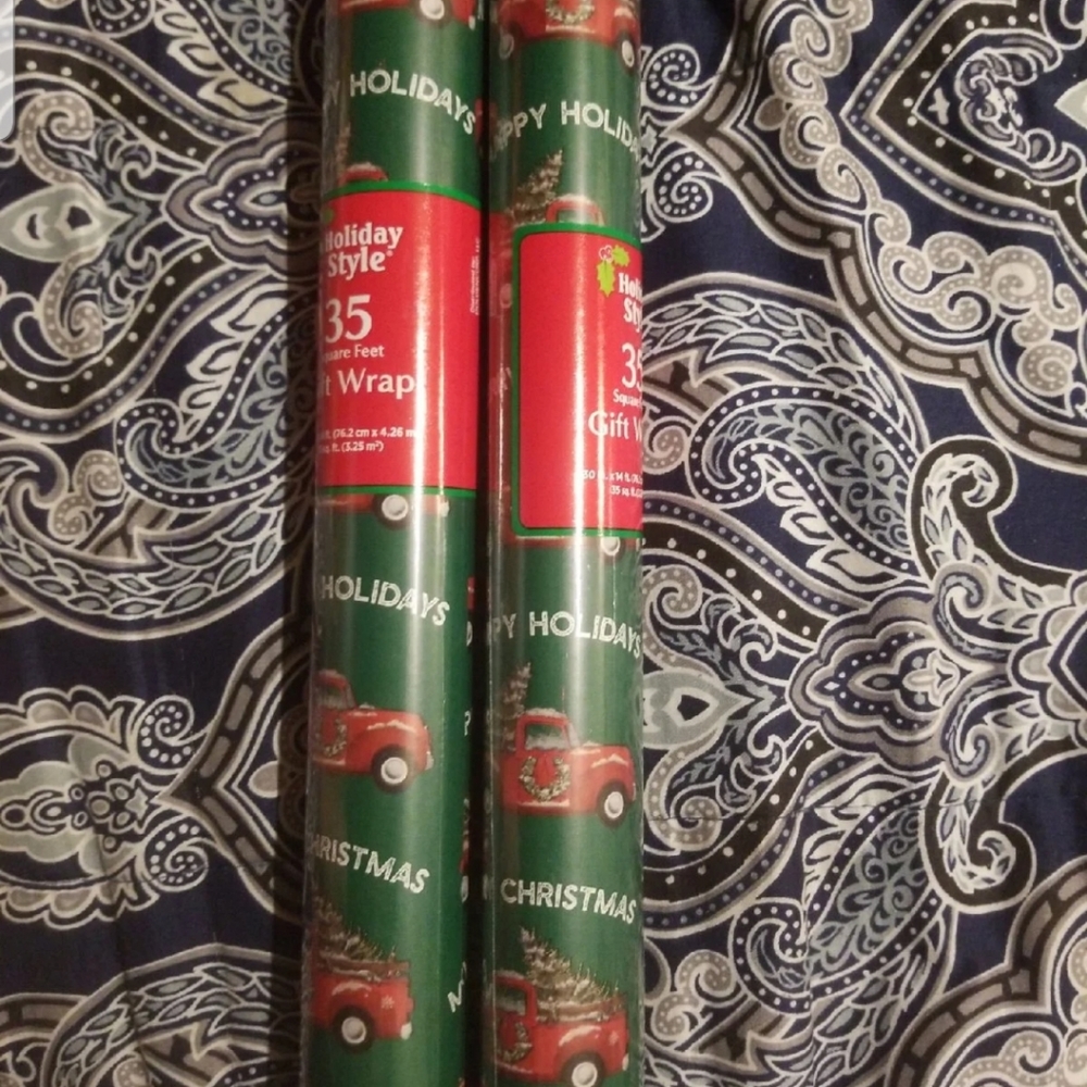bnwt "old/red truck" wrapping paper